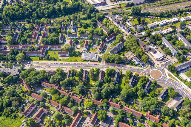 Gladbeck220501474 | Luftbild, Baustelle Straßenbau mit Kreisverkehr Wiesmannstraße, Brauck, Gladbeck, Ruhrgebiet, Nordrhein-Westfalen, Deutschland