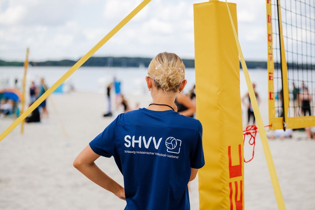 Beachvolleyball I Saison 2026 I Deutsche Meisterschaft U19 I 3. Tag | Jasper Lorenz Fotografie - Realisiert mit Pictrs.com
