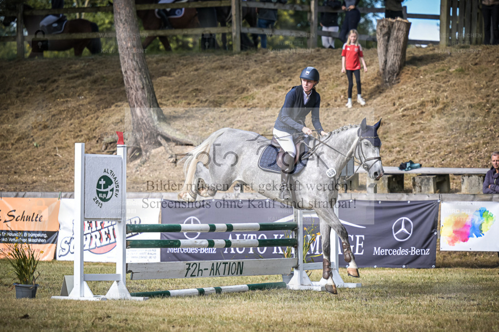 DOS_0567 | Entdecke hochwertige Reitturnierfotos von Foto Oger. Professionell, emotional und authentisch – jetzt Lieblingsmomente im Shop bestellen. - Realisiert mit Pictrs.com