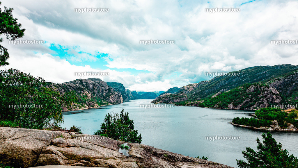lüse fjord | myphotostore - Realisiert mit Pictrs.com