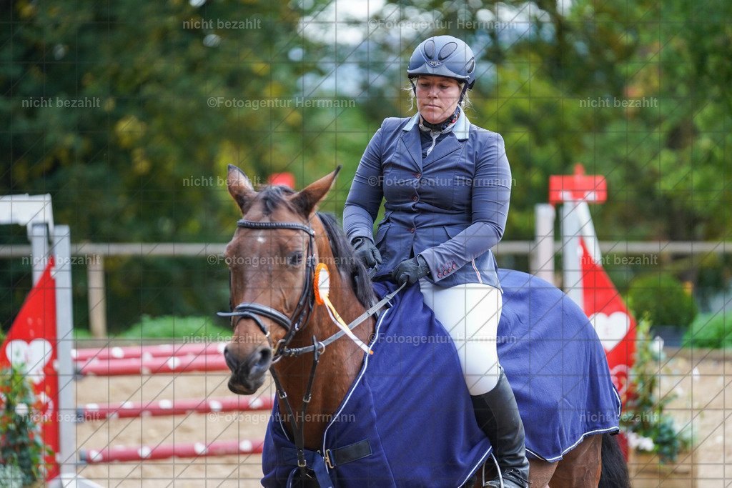 20221009-FAH08322 | Diessen am Ammersee, 2022, Dressur- und Springturnier, Reitsportbilder, Turnierfotografen Bayern, Pferdefotografen, Fotoagentur Herrmann, Turnierbilder