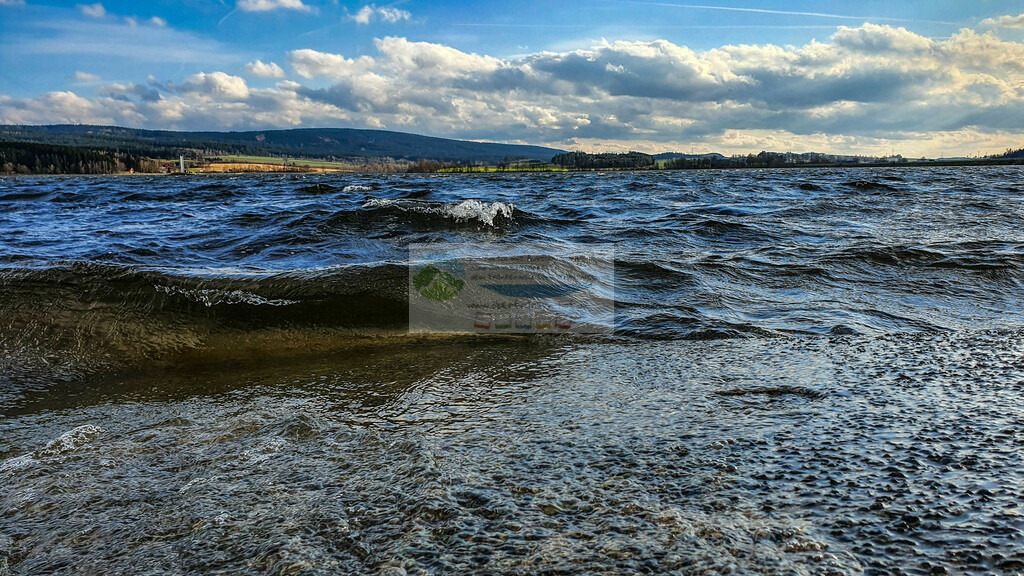 Sonnenuntergang am Förmitzspeicher | Impressionen rund um Hochfranken - Frankenwald - Fichtelgebirge - Realisiert mit Pictrs.com