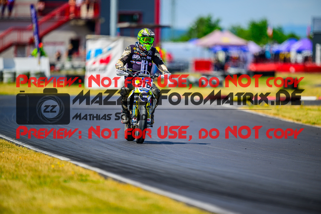 MaZZes_Fotomatrix_20250704_6007705_6471 | GELB