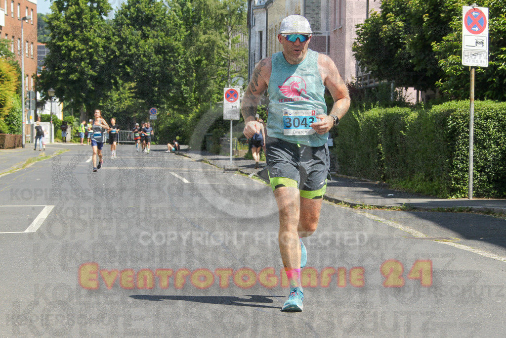 250621_1148_EV4_5202 | Sportfotografie im Rhein-Sieg Kreis, Köln, Bonn, NRW, Rheinland Pfalz, Hessen, etc. Unser Tätigkeitsfeld umfasst den Laufsport vom Volkslauf über den Marathon, Duathlon, Triathon bis zum Ultralauf wie Kölnpfad Ultra oder Schindertrail.