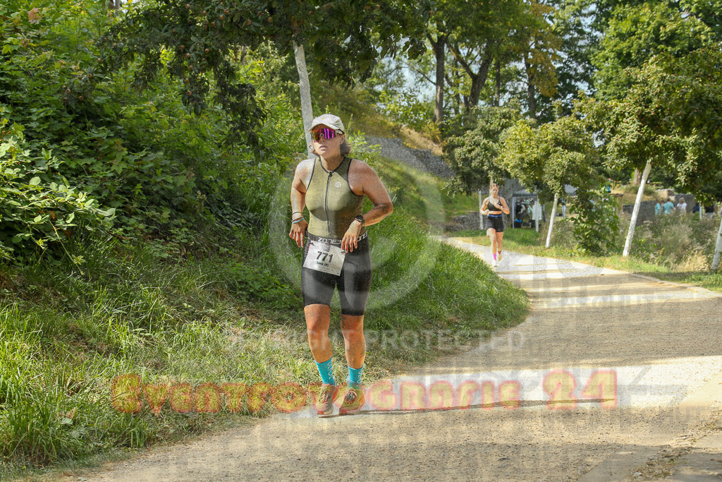 250824_1510_EX1_8611 | Sportfotografie im Rhein-Sieg Kreis, Köln, Bonn, NRW, Rheinland Pfalz, Hessen, etc. Unser Tätigkeitsfeld umfasst den Laufsport vom Volkslauf über den Marathon, Duathlon, Triathon bis zum Ultralauf wie Kölnpfad Ultra oder Schindertrail.