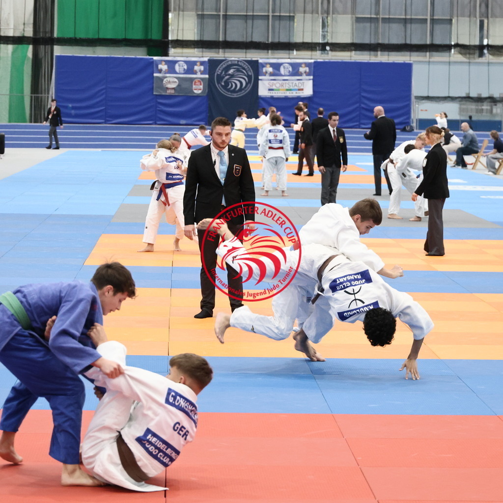 IMG_7207 | Fotos vom Adler Cup - Pictures from Adler Cup

Hier findet Ihr alle Eindrücke und großen Momente der Adler Cup Wochenenden. Here you will find all impressions and great moments of the Adler Cup weekends. - Realisiert mit Pictrs.com