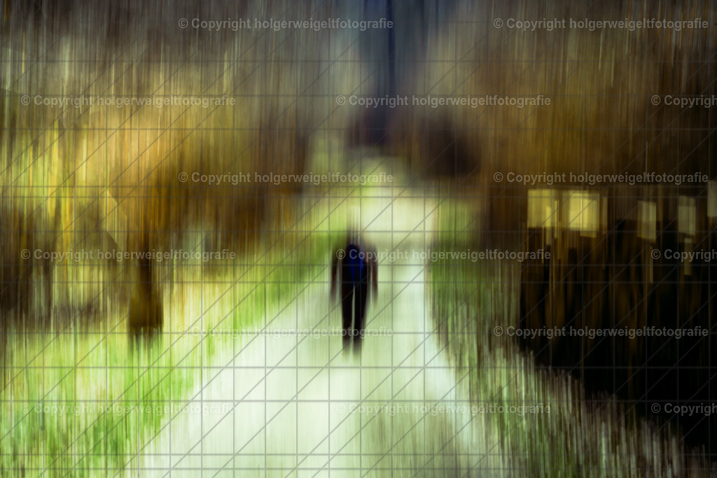 Die Wanderin | Kaufen sie online außergewöhnliche Fotografien auf Leinwand Acrylglas Fotoprint Aludibond von holgerweigeltfotografie - Realisiert mit Pictrs.com