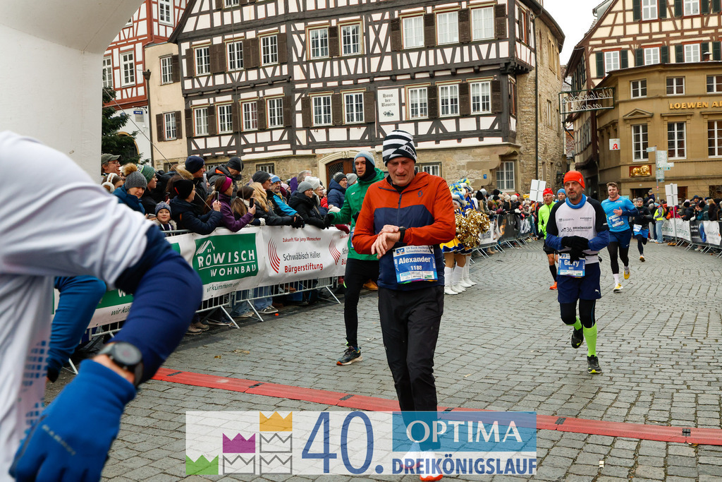 VR Bank Hauptlauf 10km | 40. Optima 3koenigslauf 2026 - Realisiert mit Pictrs.com