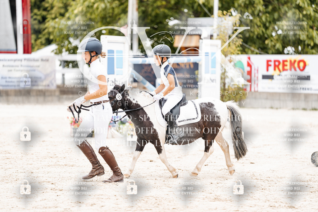 CK907427 | Turnierfotografie Pferdefotografie Trier Rheinland-Pfalz Pferdesport Reitsport Tierfotografie Sportfotografie Pferdevideo Pferdevideografie Equestrianvideography equestrianphotography  - Realisiert mit Pictrs.com