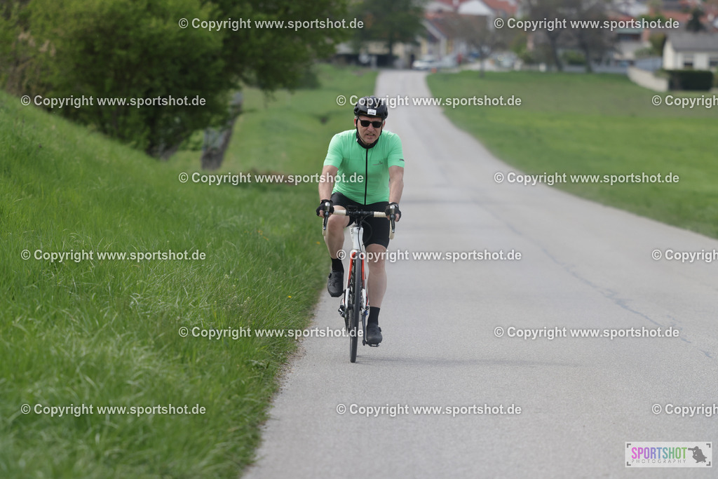 368A6123 | Neusiedlersee Radmarathon 2026@sportshot_your_pictrs #yourpictures#roadtowm2029 #nrm #neusiedlerseeradmarathon #neusiedlersee #neusiedlerseetourismus #burgenland #mörbisch #nrm26 #burgenlandtourismus #voglundco #poweredbyburgenlandtourismus #radsport #rad #marathon #ucigranfondo #visitburgenland #ucigranfondoworldseries