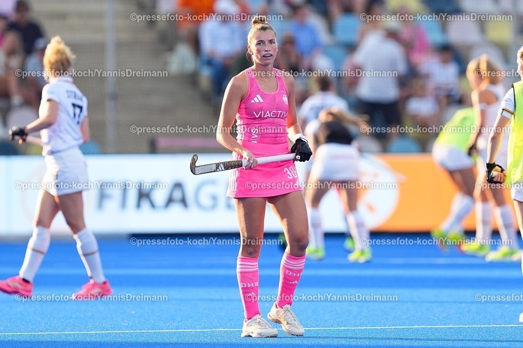 xydrx15082504025 | 15.08.2025, xydrx, Frauen EuroHockey Championship 2025, Halbfinale, Belgien - Deutschland, Sparkassenpark Mönchengladbach: Hanna Granitzki (GER #30)