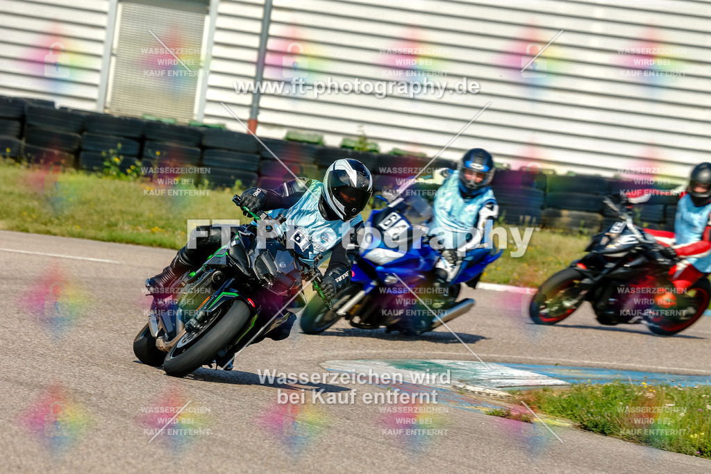 Chambley Juli-0391 | Hier findet Ihr Bilder von Touristenfahrten auf der Nürburgring Nordschleife oder von anderen Veranstaltungen die ich besucht habe. Viel Spass beim Durch Schauen 