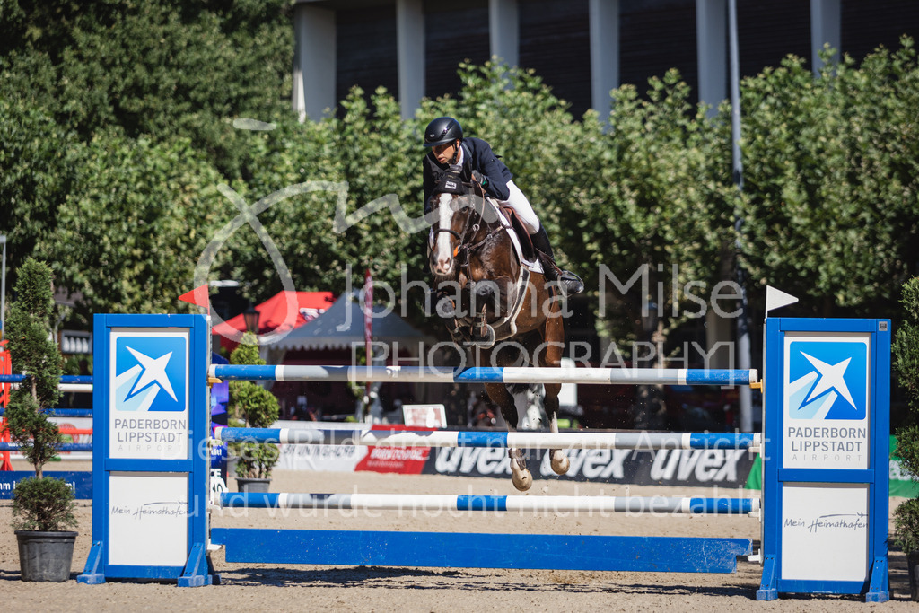 230908_OWLCh_LargeTour-421 | Deine schönsten Turniermomente als professionelle Fotos! Entdecke hochwertige Pferdesport-Fotografie im Online-Shop. Jetzt Fotos finden & bestellen!