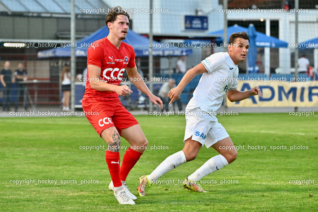 SAK vs. SC St. Veit | #9 Luka Gajic SAK, SAK vs. SC St. Veit, #91 Raphael Kulterer SC St. Veit, SAK vs. SC St. Veit am 19.09.2025 in Klagenfurt (Sportpark Welzenegg), Austria, (Photo by Bernd Stefan)
