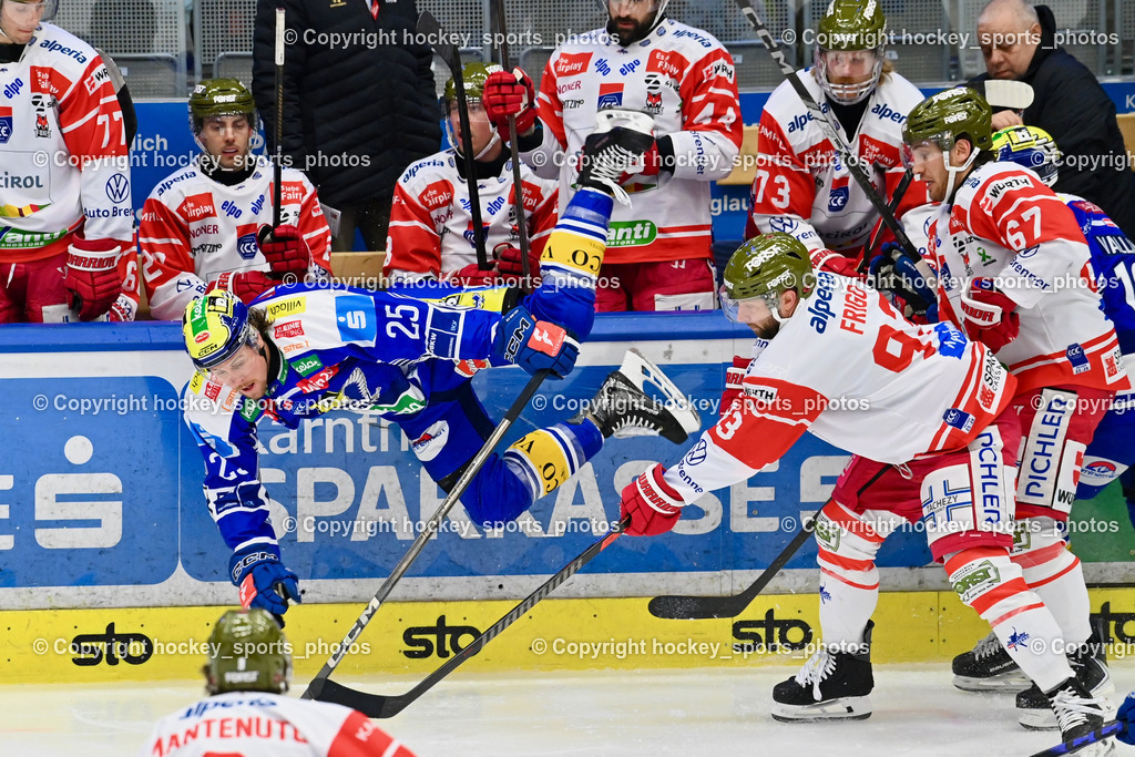 EC IDM Wärmepumpen VSV vs. HCB Südtirol Alperia | #2 Dylan MacPherson EC VSV, #93 Luca Frigo HCB Südtirol Alperia, #67 Matt Bradley HCB Südtirol Alperia, Flugeinlage, EC IDM Wärmepumpen VSV vs. HCB Südtirol Alperia, EC IDM Wärmepumpen VSV vs. HCB Südtirol Alperia am 28.12.2025 in Villach (Stadthalle Villach), Austria, (Photo by Bernd Stefan)