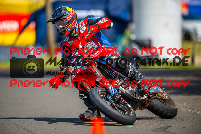 MaZZes_FotoMatrix_230609_1968 | S1