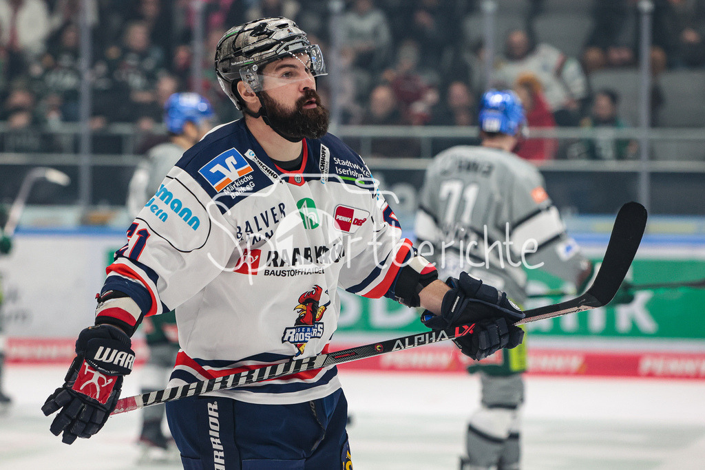 Augsburger Panther - Iserlohn Roosters | Kaspars DAUGAVINS (IEC #61) in Aktion