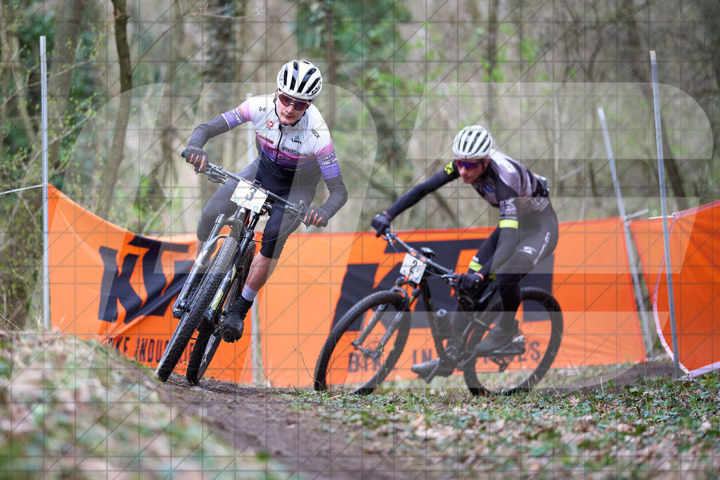 34. KTM Kamptal Trophy 3, BAIR Mario (AUT), Men Elite, Cabtech racing team vor 2, SCHERRER Julius (AUT), RV DJ'S Bikeshop Simplon Hard | ZÖBING, Österreich – 2026-03-29: 34. KTM Kamptal Trophy3, BAIR Mario (AUT), Men Elite, Cabtech racing team vor 2, SCHERRER Julius (AUT), RV DJ'S Bikeshop Simplon HardFoto: © 2026 Martin Bihounek - MB Creative e.U.