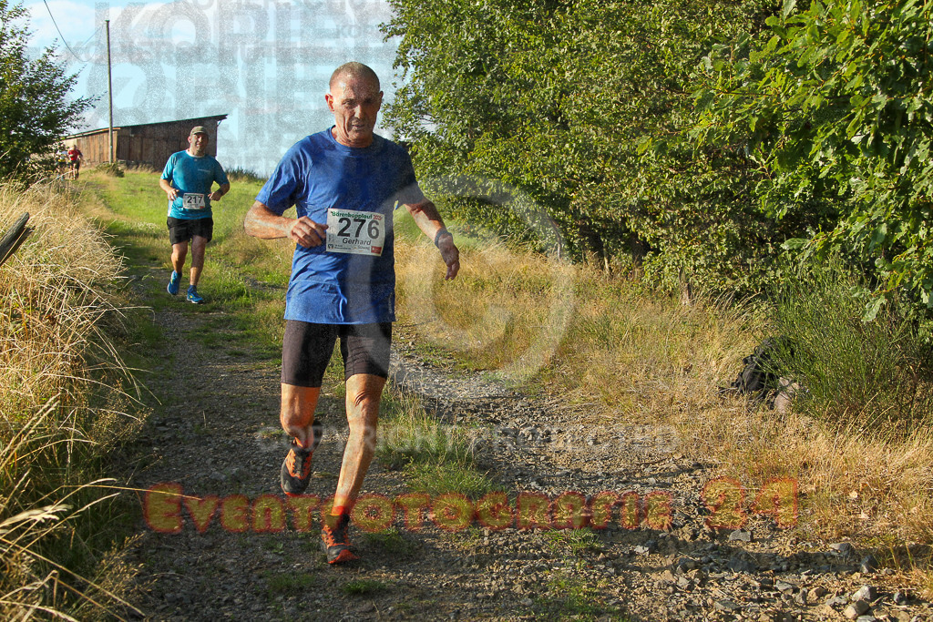 250801_1917_EV4_8446 | Sportfotografie im Rhein-Sieg Kreis, Köln, Bonn, NRW, Rheinland Pfalz, Hessen, etc. Unser Tätigkeitsfeld umfasst den Laufsport vom Volkslauf über den Marathon, Duathlon, Triathon bis zum Ultralauf wie Kölnpfad Ultra oder Schindertrail.