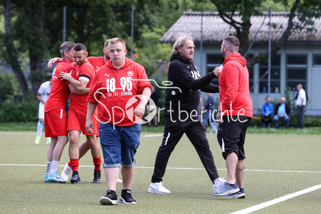 SK Srbija München - TSV 1895 Teisendorf | Jubel nach 0-1