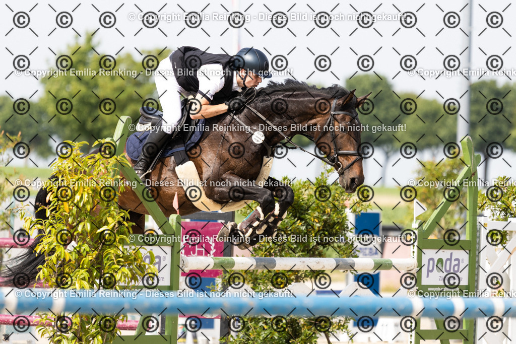 CL5A4315 | Emilia Reinking Fotografie - Realisiert mit Pictrs.com