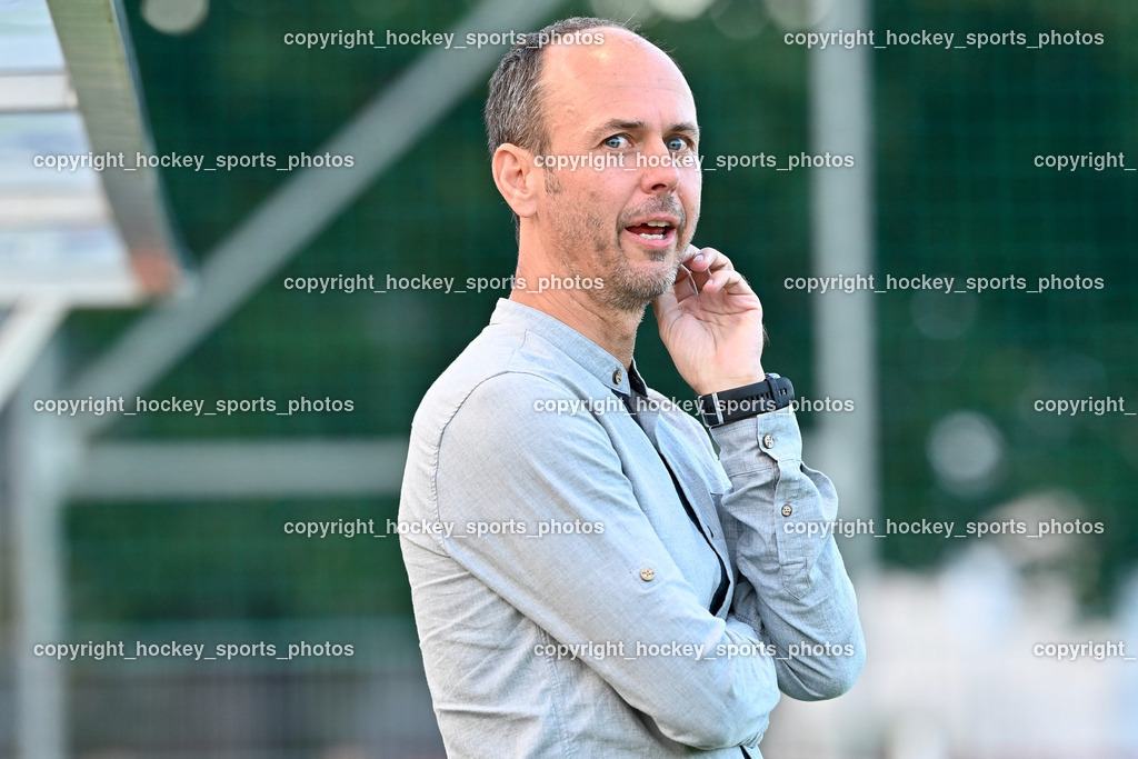 SAK Klagenfurt vs. FC Gleisdorf 09 2.9.2022 | Headcoach FC Gleisdorf Thomas Böcksteiner