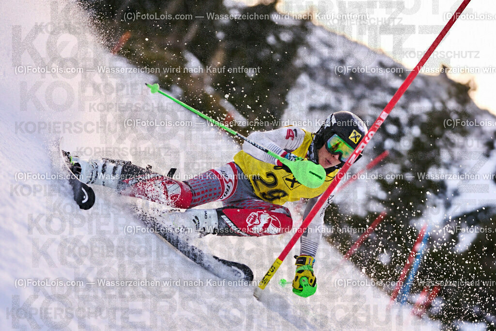 ALP2825_NWC-OAC-Slalom-II DG-I_Hochkar_Berger Dominic | (C)FotoLois.com, Alois Spandl, NWC+OAC-Schüler-Slalom 1 auf dem Hochkar, Sa 7. Jänner 2023.