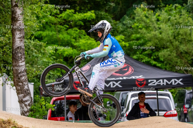 BayBMX2026-05623 | Fotogalerie von Thomas Dettweiler mit Eventbildern und lizenzfreien Fotos. Perfekt als Wandbild, für Büro, Website oder private Nutzung. - Realisiert mit Pictrs.com