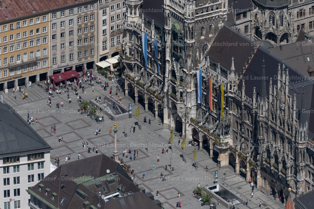 4031147 | MüNCHEN 12.06.2020 Gebäude der Stadtverwaltung - Neues Rathaus am Marienplatz in München im Bundesland Bayern. // Building of the city administration - New Town Hall on Marienplatz in Munich in Bavaria. Foto: Gerhard Launer