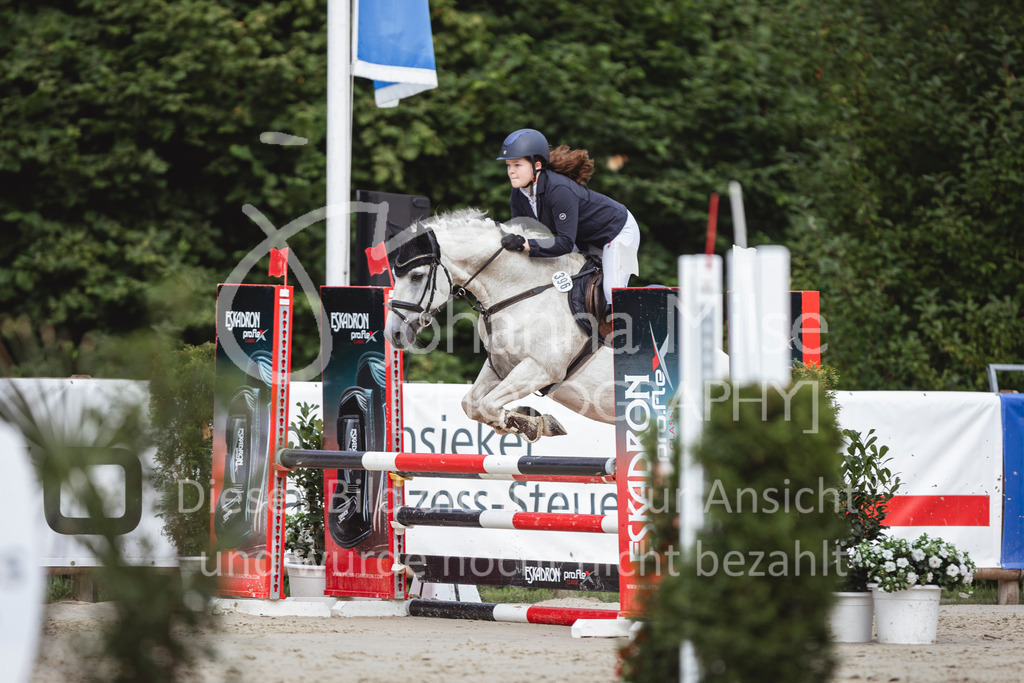 240711_BHO_Stil-A1-2-280 | Deine schönsten Turniermomente als professionelle Fotos! Entdecke hochwertige Pferdesport-Fotografie im Online-Shop. Jetzt Fotos finden & bestellen!