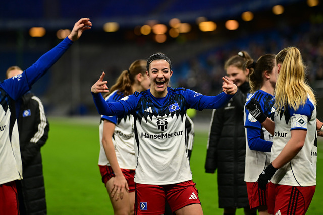 Fußball I Frauen I Saison 2025-2026 I DFB-Pokal I Achtelfinale I Hamburger SV - Bayer 04 Leverkusen I 18395 | Der Sportfotograf. - Realisiert mit Pictrs.com