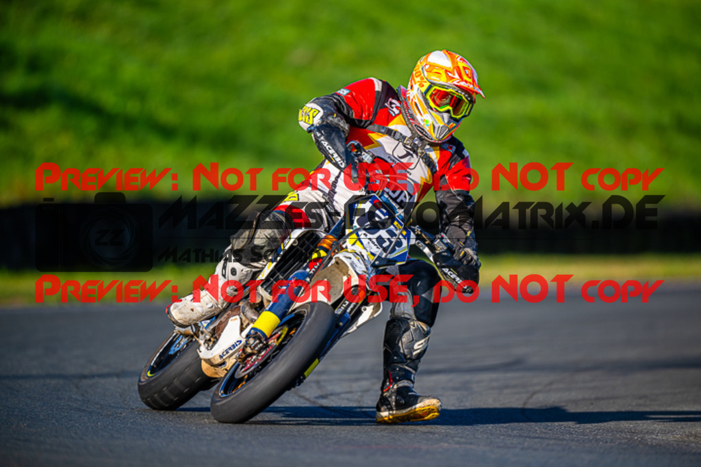 MaZZes_FotoMatrix_230930_0922 | UE40