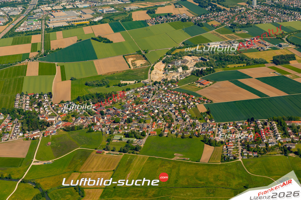 Das Luftbild zeigt : Täfertingen Neusäß - Die Luftaufnahme wurde 2024 vom UL-Flugzeug aus erstellt ( keine Drohne ) - Hochauflösende Luftaufnahme - Für grossformatige Ausdrucke geeignet. Die Geschenkidee !Mit Lizenz und Bildrechte bestellbar