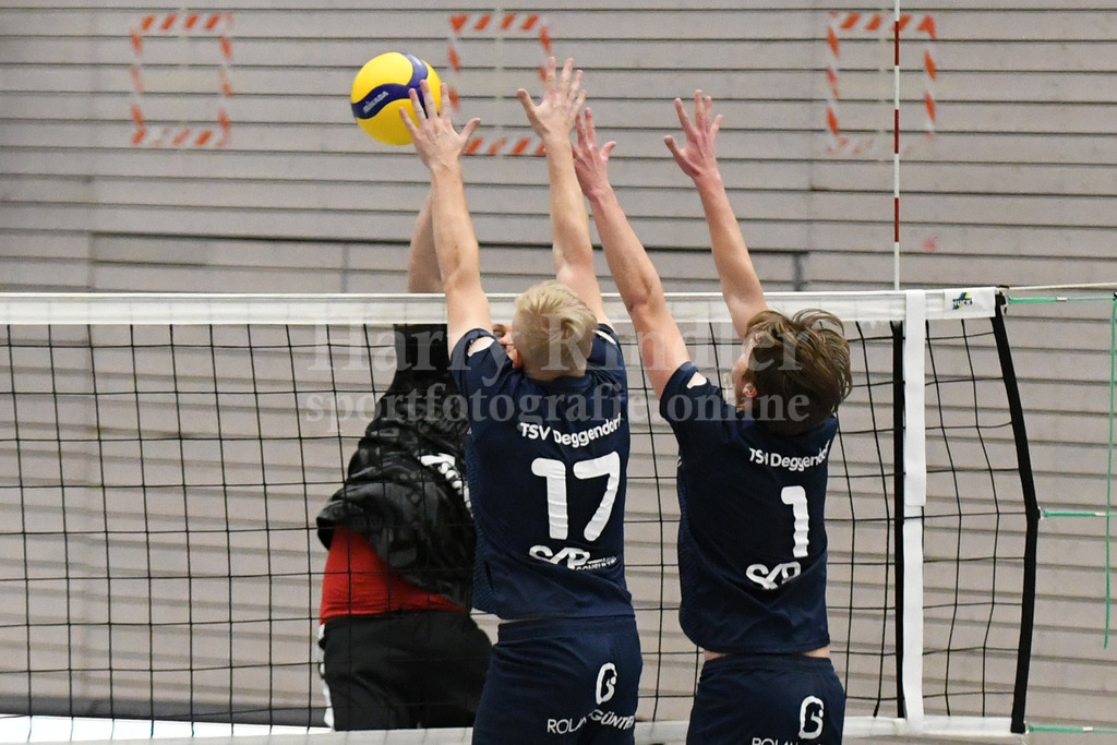 TSV Deggendorf Herren 1 | TSV Deggendorf Herren 1 - Realisiert mit Pictrs.com