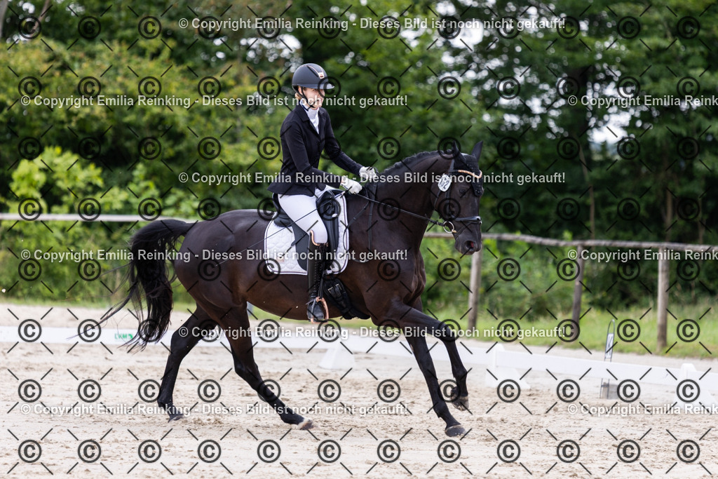 CL5A2383 | Emilia Reinking Fotografie - Realisiert mit Pictrs.com