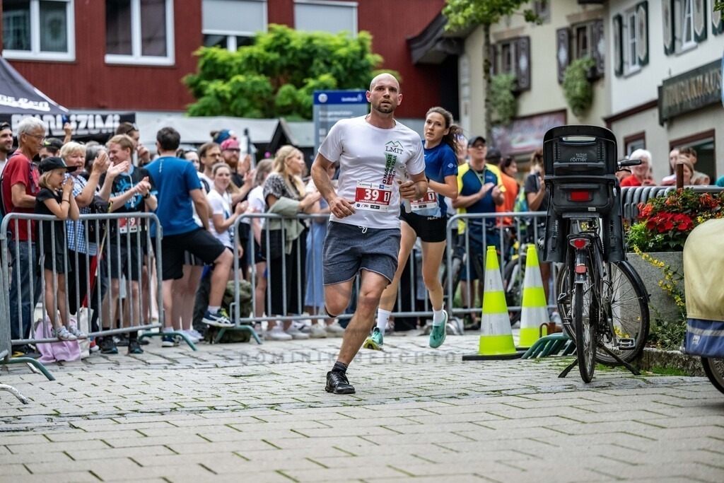 20. Sonthofer Bosch BKK Citylauf | 20. Sonthofer Bosch BKK Citylauf am 12.07.2024 in Sonthofen. Foto: Dominik Berchtold/www.dberchtold.com/ @d_berchtold_foto auf Instagram