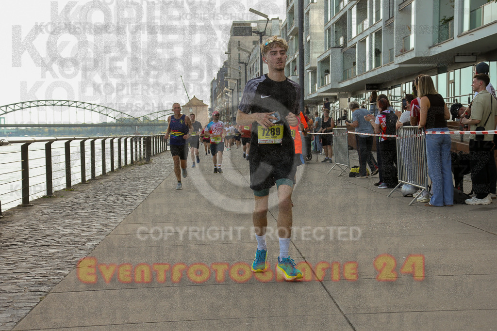 250920_1450_EX1_7844 | Sportfotografie im Rhein-Sieg Kreis, Köln, Bonn, NRW, Rheinland Pfalz, Hessen, etc. Unser Tätigkeitsfeld umfasst den Laufsport vom Volkslauf über den Marathon, Duathlon, Triathon bis zum Ultralauf wie Kölnpfad Ultra oder Schindertrail.