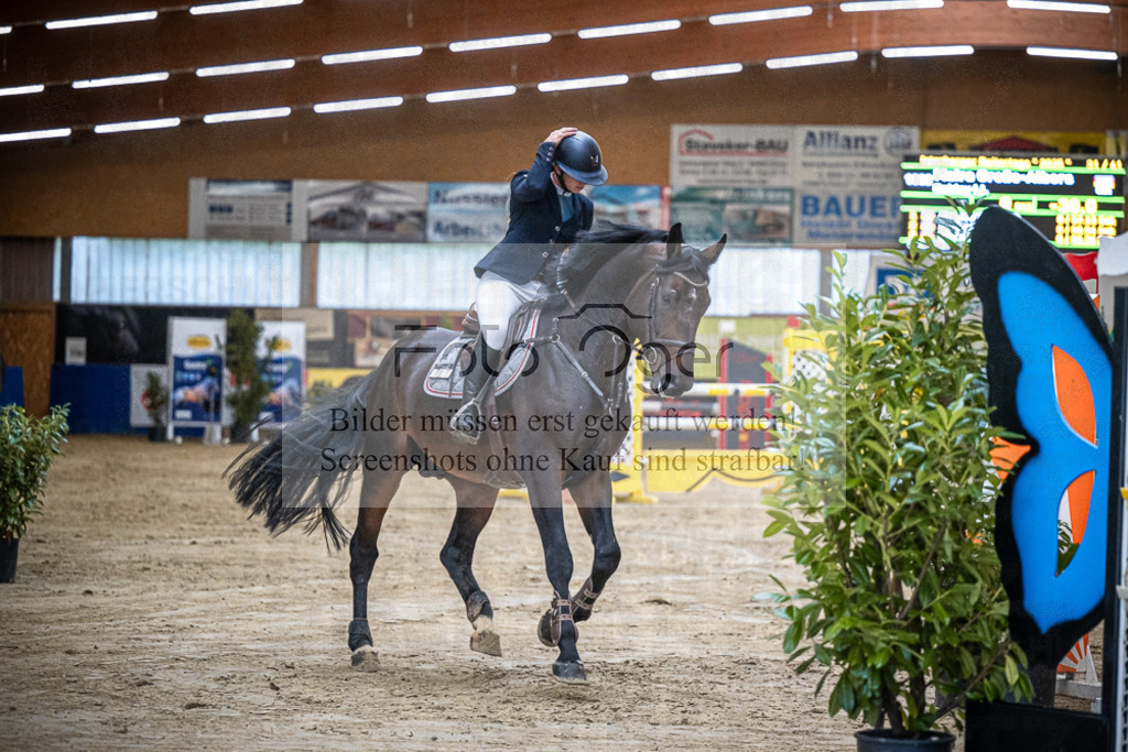 DOS_1967 | Entdecke hochwertige Reitturnierfotos von Foto Oger. Professionell, emotional und authentisch – jetzt Lieblingsmomente im Shop bestellen.Deutschlandweite Turnierfotografie. - Realisiert mit Pictrs.com