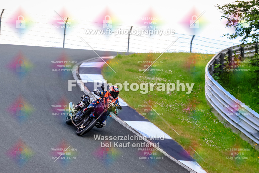 _TCM4400 | Hier findet Ihr Bilder von Touristenfahrten auf der Nürburgring Nordschleife oder von anderen Veranstaltungen die ich besucht habe. Viel Spass beim Durch Schauen 