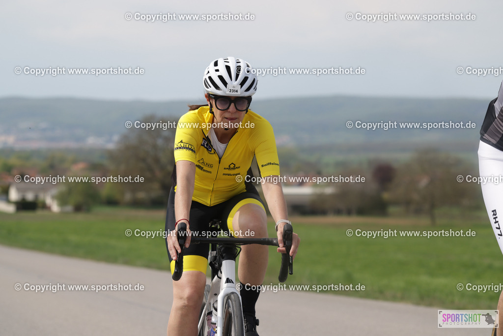 368A6012 | Neusiedlersee Radmarathon 2026@sportshot_your_pictrs #yourpictures#roadtowm2029 #nrm #neusiedlerseeradmarathon #neusiedlersee #neusiedlerseetourismus #burgenland #mörbisch #nrm26 #burgenlandtourismus #voglundco #poweredbyburgenlandtourismus #radsport #rad #marathon #ucigranfondo #visitburgenland #ucigranfondoworldseries