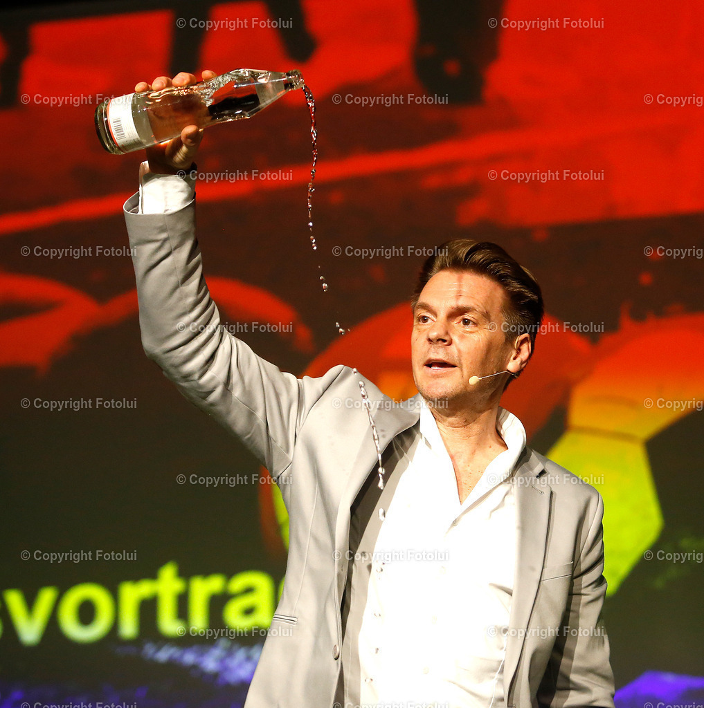 VEREINSCOACHING_76 | bilder, linz, photo, foto, fussball, sport, fotolui, bundesliga