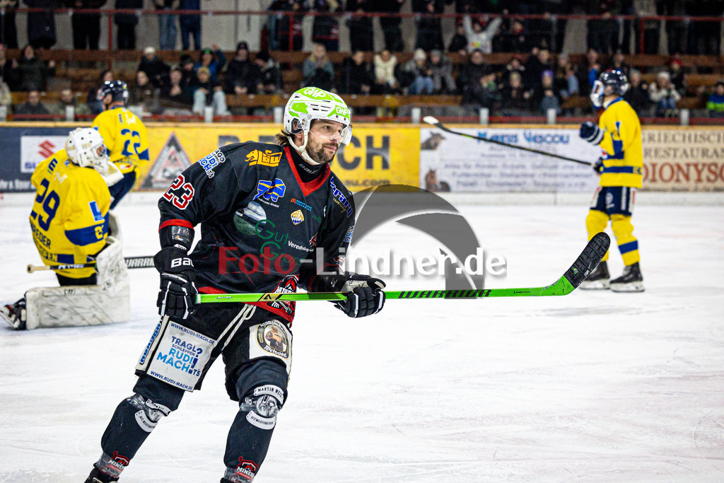 Peißenberg MINERS gegen EC Pfaffenhofen | Eishockey Bayernliga 2025/26 Vorrunde 25. Spieltag, Peißenberg MINERS gegen EC Pfaffenhofen, 20260109,Dejan VOGL (MINERS 23), enttäuscht, unzufrieden,2026-01-09 in Peißenberg (flatbuy Arena Peißenberg), Dejan VOGL (MINERS 23)Copyright: WolfgangxLindner www.foto-lindner.de