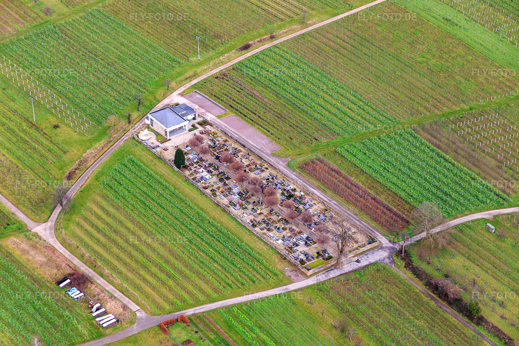 Luftbild: Friedhof in Oberotterbach im Bundesland Rheinland-Pfalz in Deutschland. Foto: IMG_085780.jpg vom 08.01.2016 durch Werner Riehm/FLY-FOTO.de