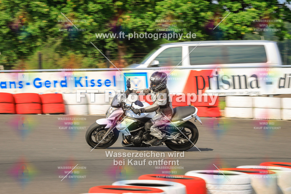 _DSK2113 | Hier findet Ihr Bilder von Touristenfahrten auf der Nürburgring Nordschleife oder von anderen Veranstaltungen die ich besucht habe. Viel Spass beim Durch Schauen 