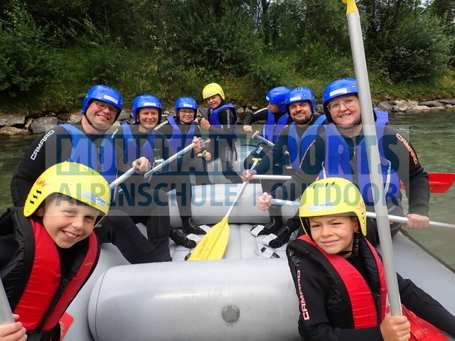 P7260049 | Bestelle die Bilder deines Berg- oder Wasser-Abenteuers mit Mountain Sports bequem von zu Hause aus direkt über unseren Online Fotoshop von pictrs.com. - Realisiert mit Pictrs.com