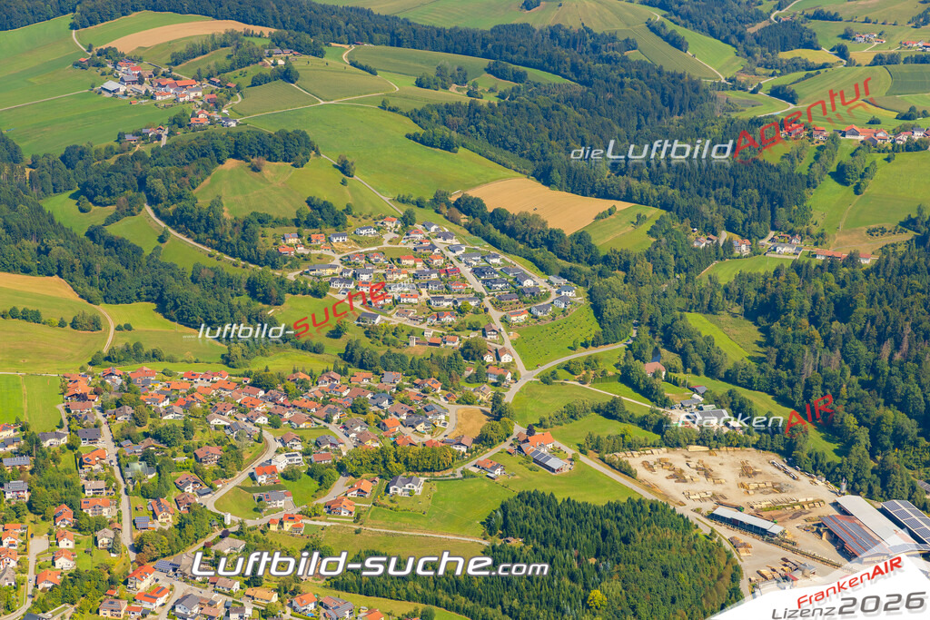 Luftaufnahme von Röhrnbach Vs Google Maps- Die Luftaufnahme wurde 2025 vom UL-Flugzeug heraus erstellt ( keine Drohne ) - Hochauflösende Luftaufnahme - für professionelle Ausdrucke geeignet. Die Geschenkidee !Mit Lizenz und Bildrechte bestellbar