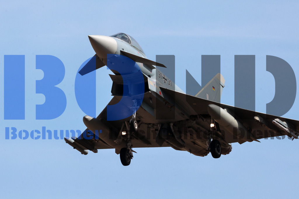 SES_GESNOR20250825-50 | bond - Realisiert mit Pictrs.com