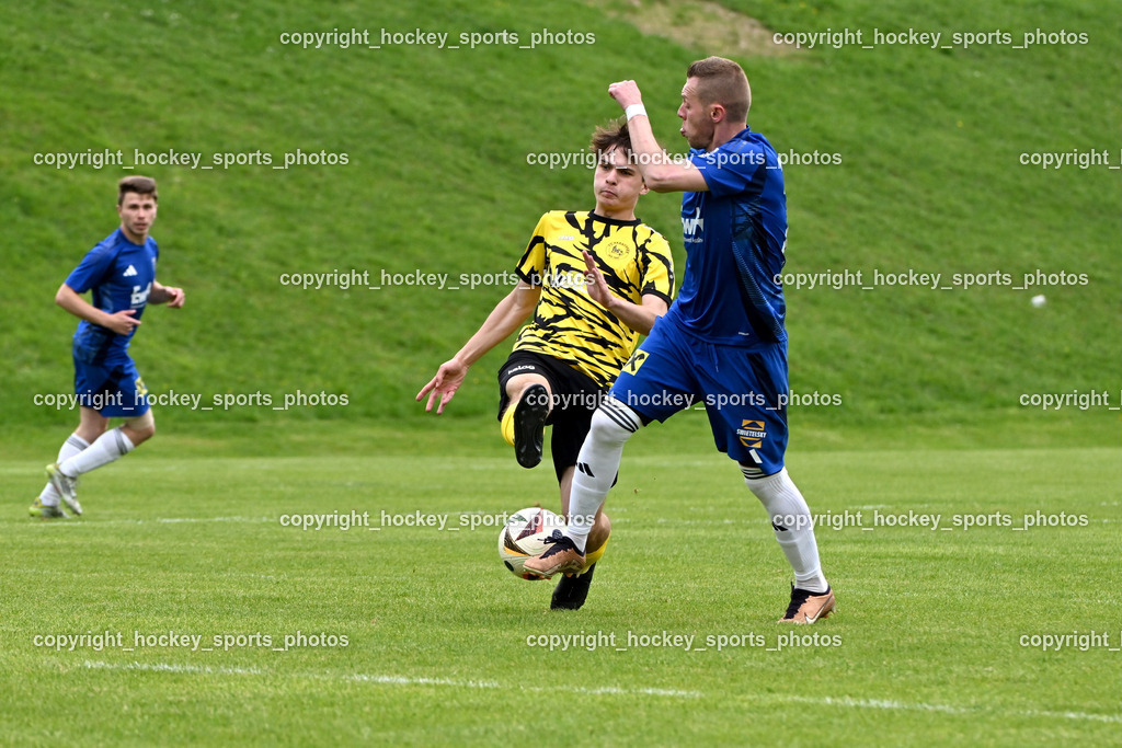 FC Faakersee vs. URC Thal Assling | #7 Felix Michael Bachlechner FC Faakersee, #72 Jasmin Dindic URC Thal Assling, FC Faakersee vs. URC Thal Assling, FC Faakersee vs. URC Thal Assling am 04.05.2025 in Finkenstein (Sportplatz Finkenstein), Austria, (Photo by Bernd Stefan)