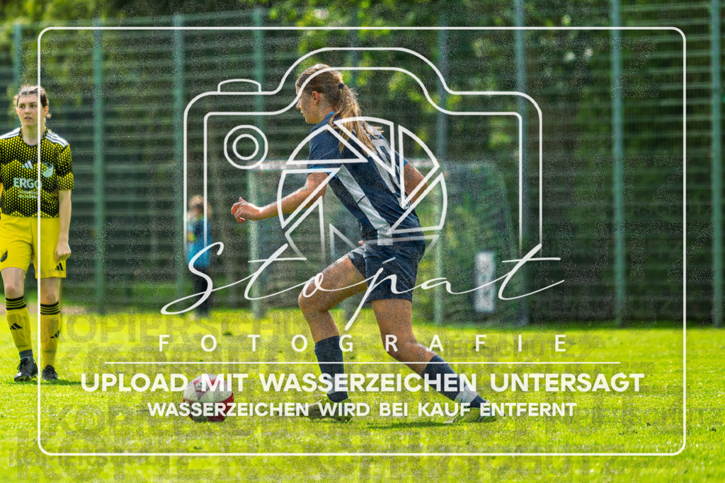 Kreisliga Frauen OHZ/VER - TSV St. Neu Jürgen vs. SG Fulde | Alena Busch (TSV Neu St. Jürgen #10); Kreisliga Frauen OHZ/VER - TSV St. Neu Jürgen vs. SG Fulde am 12.09.26 in Sportplatz Eiche, Worpswede - Realisiert mit Pictrs.com