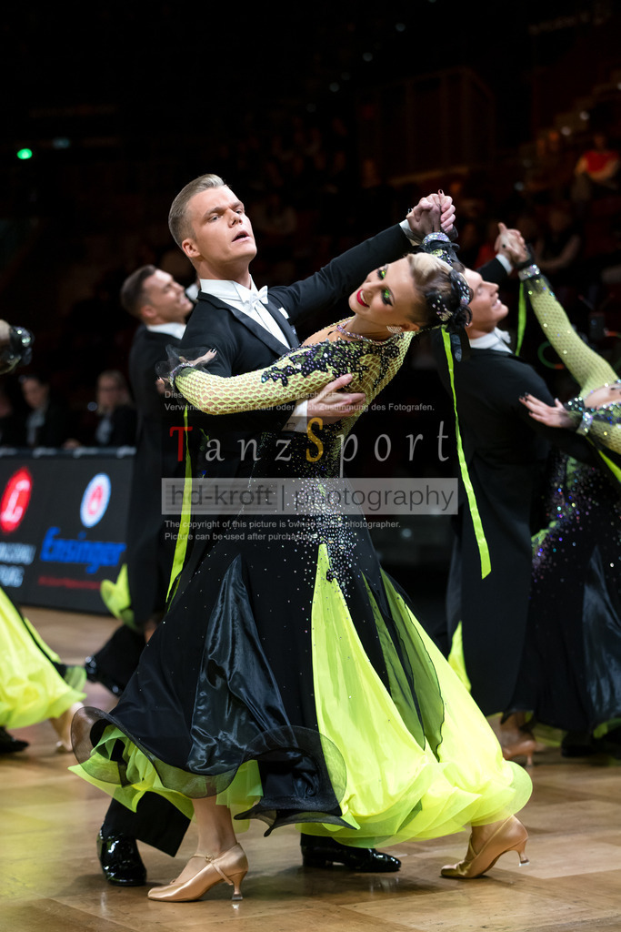20241109_DM-Formationen_Vorrunde_3220 | Tanzsportbilder, Standardtanz, Lateintanz, WDSF, DTV, LTVB, dancecomp, goc, hessen tanzt, blaues band der spree, walzer, tango, wiener walzer, slowfox, quickstepp, samba, rumba, cha-cha-cha, paso doble. jive, hd-kroft photography, turniertanzsport